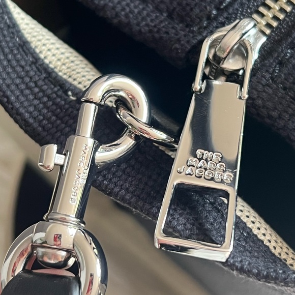 💰SOLD - Marc Jacobs The Jacquard Medium Tote Bag - Picture 5 of 14